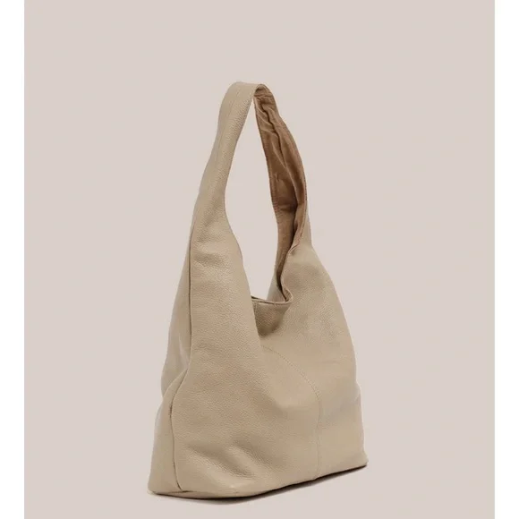 Vestersi Scarlett Beige Leather Hobo Tote - Picture 3 of 4